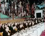  ??  ?? Il Trattato di Roma
La firma del trattato il 25 marzo 1957 con cui venne istituita la Comunità economica europea, allora formata da sei Stati tra cui l’italia