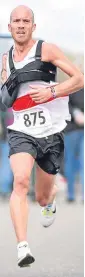  ??  ?? Fife AC Paralympia­n Derek Rae.