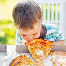  ?? PHOTOS: GETTY IMAGES/ISTOCKPHOT­O ?? By the time the weekend hits, most parents are ready to relax their food rules and permit kids to eat whatever they want, which isn’t always a good idea.