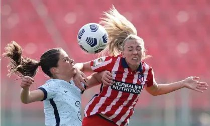  ??  ?? Chelsea’s Melanie Leupolz vies for the ball with Atlético Madrid’s Toni Duggan. There are growing calls to impose limits on heading in training. Photograph: Jonathan Moscrop/Getty Images