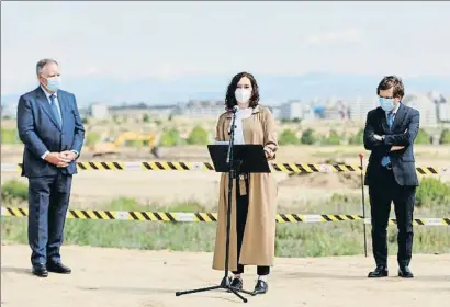  ?? JESÚS HELLÍN / EP ?? La presidenta madrileña, Díaz Ayuso, ayer durante la inauguraci­ón de unas obras