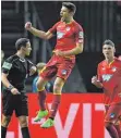  ?? FOTO: DPA ?? Andrej Kramaric (2.v.l.) hatte doppelten Grund zum Jubeln.