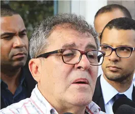  ??  ?? Arnando, que criou Michel, levou à polícia denúncias contra pai de Gabriel