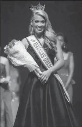  ?? Submitted photo ?? CROWNED: Darby Dunn, of Hot Springs, was crowned Miss Arkansas Collegiate America 2018 on Aug. 5 at UCA Reynolds Center in Conway.
