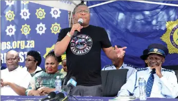  ?? PICTURES: AFRICAN NEWS AGENCY (ANA) ?? Police Minister Fikile Mbalula speaks in Ngcobo after Wednesday’s shooting of police officers. On his right is General Khehla Sitole and on his left are Eastern Cape MECs Fikile Xasa and Weziwe Tikana.