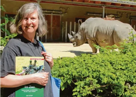  ?? Foto: Rüdiger Hengl ?? Die Biologin Susanne Gugeler veröffentl­ichte eine Anleitung für einen anregenden Zoobesuch.