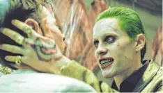  ?? Foto: Warner Bros, dpa ?? Jared Leto als Joker in „Suicide Squad“. Der Film kommt heute in die deutschen Kinos.