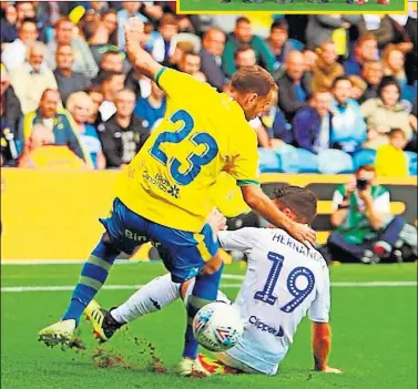  ??  ?? PRIMERA DERROTA. La Unión Deportiva Las Palmas cayó ayer derrotada ante el Leeds United.