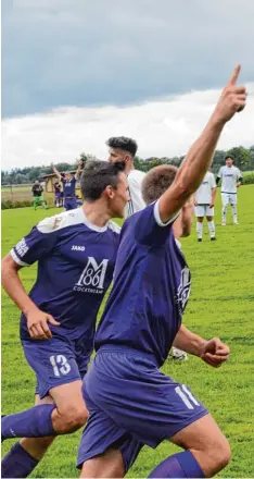  ?? Foto: Radloff ?? Zu früh gefreut haben sich die Walkertsho­fer beim SSV Bobingen und mussten schließlic­h ohne Punkte heimfahren. Dürfen sie beim Heimspiel jubeln?