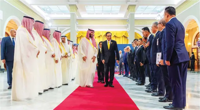  ?? SPA ?? Crown Prince Mohammed bin Salman’s visit to Thailand this month, during which a number of agreements were signed, came after a special invitation from Thai Prime Minister Prayuth Chan-ocha to attend the APEC summit.