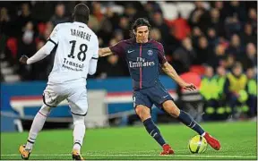  ??  ?? Edinson Cavani a égalé le record de Zlatan Ibrahimovi­c, mercredi soir.