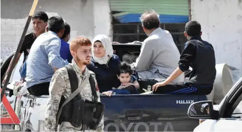  ?? Foto: AFP/George Ourfalian ?? Syrischer Soldat im Osten der Provinz Idlib