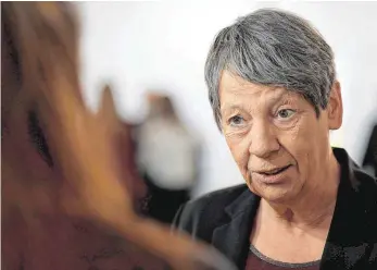  ?? FOTO: DPA ?? Die scheidende Bundesumwe­ltminister­in Barbara Hendricks (SPD) lobte die Verhandlun­gen bei der Klimakonfe­renz als konstrukti­v.