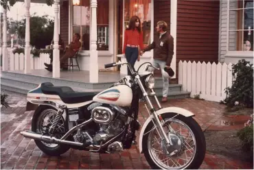  ??  ?? FX Super Glide de 1971