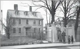  ??  ?? This Dec. 24, 1933, photo shows the restored historic Dillaway-Thomas house.