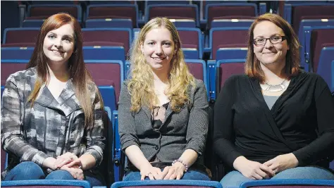  ?? MICHAEL BELL ?? Luba Kozak, Katherine Mazenc and Nichole Faller will participat­e in 3MT, presenting their theses in a quick and easy-to-understand way.