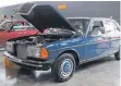  ?? ?? Die Legende lebt: ein Mercedes 200 D für 8400 Euro.