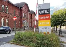  ?? H. MÜLLER ?? Mit dem 9-Euro-ticket nach Probstzell­a: Im Grenzbahnh­of befindet sich ein Ddr-museum, das gerade umgebaut wird.