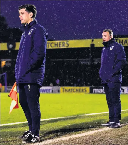  ?? Picture: Ryan Hiscott/JMP ?? Bristol Rovers manager Darrell Clarke and assistant Marcus Stewart on Saturday