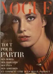  ??  ?? Fin des années 60-début des années 70, Jane Birkin au fil des couverture­s de Vogue : de gauche à droite et de haut en bas, août 1974, mai 1969, mars 1970 et mai 1973.