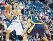  ?? JULIE JOCSAK
TORSTAR FILE PHOTO ?? Niagara’s Trae Bell-haynes, with the ball, will be playing on his home court when the Canadian Elite Basketball League hosts its championsh­ip tournament next month at Meridian Centre in
St. Catharines.