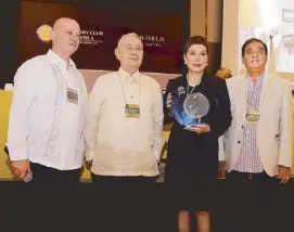  ??  ?? At the awarding are (from left) Farid Schoucair, Rotary Club of Manila director Bobby Joseph, Diamond Hotel Philippine­s general manager Vanessa Ledesma-Suatengco and Rotary Club of Manila president Jimmie Policarpio.