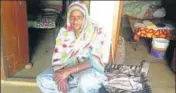  ?? HT PHOTO ?? Machhil braveheart Mandeep Singh’s mother Nirmala Devi at her house in Antehri village of Kurukshetr­a.