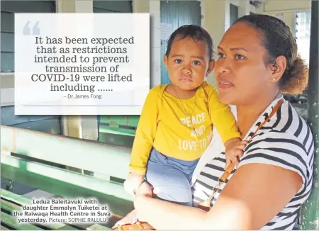  ?? Picture: SOPHIE RALULU ?? Ledua Baleitavuk­i with daughter Emmalyn Tuiketei at the Raiwaqa Health Centre in Suva yesterday.