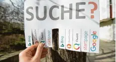  ?? Foto: Robert Günthe, dpa ?? Alibi Wettbewerb: Theoretisc­h gibt es viele Alternativ­en zu Google. Praktisch werden die aber kaum genutzt.