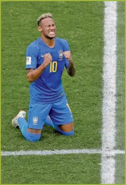  ?? AP ?? NEYMAR. Cuando terminó el partido lloró “de alegría”.