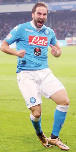  ?? MOSCA ?? L’urlo di Gonzalo Higuain dopo aver realizzato il gol dell’1-0