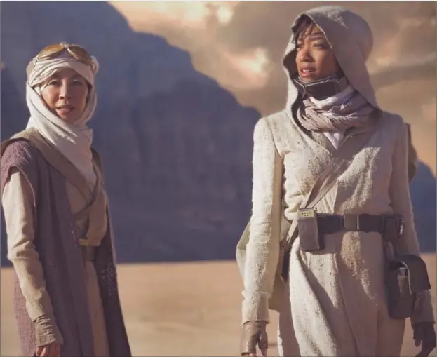  ??  ?? Michelle Yeoh and Sonequa Martin-Green in a scene from “Star Trek: Discovery”