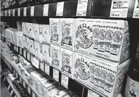  ?? TERRENCE ANTONIO JAMES/CHICAGO TRIBUNE 2018 ?? Hard seltzer, including the wildly popular White Claw, is projected to top $1 billion in sales by the end of the year.