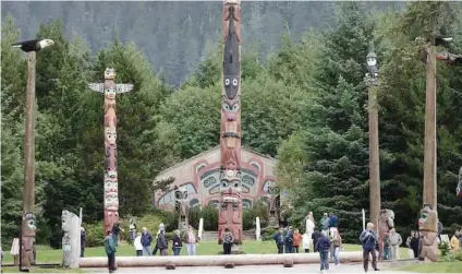  ??  ?? KETCHIKAN TOTEM POLES