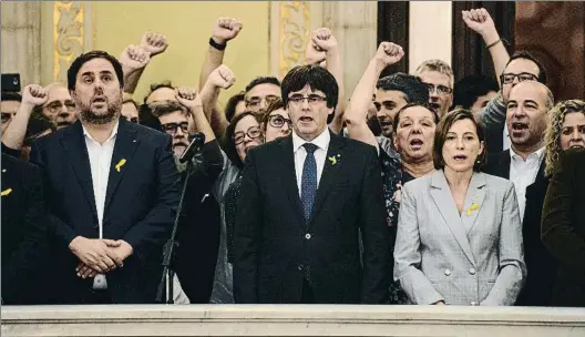  ?? ROSER VILALLONGA / ACN / ARXIU ?? El president de la Generalita­t va anunciar la república catalana i la va deixar suspesa tot seguit