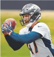  ?? Hyoung Chang, The Denver Post ?? Broncos linebacker Josey Jewell catches a ball at rookie minicamp Saturday at Dove Valley.