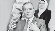  ?? — Gambnar Bernama ?? JAWAB: Dzulkefly ketika sidang media selepas melancarka­n Hari Keselamata­n Pesakit Sedunia dan Seminar Keselamata­n Pesakit di Putrajaya, semalam.