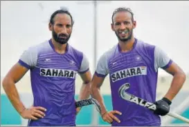  ?? GETTY IMAGES ?? ▪ Sardar Singh (L) and Ramandeep Singh.