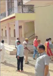  ?? HT PHOTO ?? Crime branch officials from Delhi recently visited the Alawas ashram of selfstyled godman Daati Maharaj.