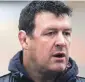  ?? ?? Dave Hewett, pictured here in 2018 when he was coaching the Southern Stags, has had less success in the building game.