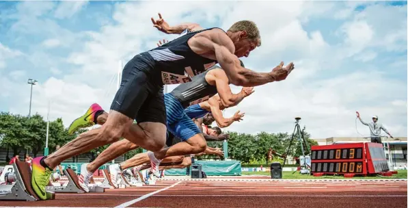  ?? Foto: Bernd Thissen, dpa ?? Ab Montag gehen die Leichtathl­eten in Berlin an den Start. Darunter auch der Ulmer Zehnkämpfe­r Arthur Abele (vorne im Bild).