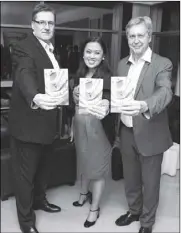  ??  ?? Photo shows Czech Ambassador Jaroslav Olša jr., general manager of Anvil Publishing Andrea Pasion-Flores and Danish Ambassador Jan Top Christense­n.