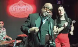  ?? PEDRO PORTAL pportal@miamiheral­d.com ?? Miami musicians Luis Bofill and Azan Guevara perform at Neme Gastro Bar in November 2019.