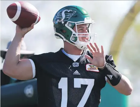  ?? MICHELLE BERG ?? Quarterbac­k Zach Collaros is becoming more comfortabl­e with the Riders’ offensive schemes and language with each passing day.