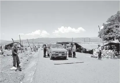  ?? CORTESÍA ?? Sobre las carreteras que atraviesan la región se han montado retenes por parte de los wixárikas