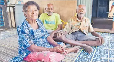  ?? Picture: REINAL CHAND ?? Merewalesi Seru (left), Rupeni Baleiwai and Ratu Sione Ravusou are the elders of Naqiroso settlement in Lautoka.