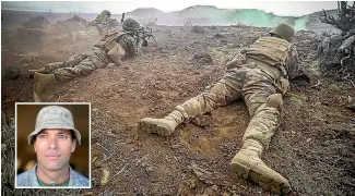  ?? PHOTOS: JASON DORDAY/FAIRFAX NZ ?? A live fire exercise at Pohakuloa training area at Kona, Hawaii. Inset: Major Brendan Jones of the New Zealand Army, officer in command of Victor Company.