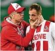  ?? FOTO: DPA ?? Trainer Peter Stöger und Kapitän Matthias Lehmann.