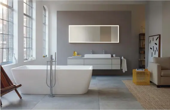  ??  ?? The DuraSquare collection for Duravit offers serenity and peace, a combinatio­n that will inspire you to spend hours in your personal bathing space
