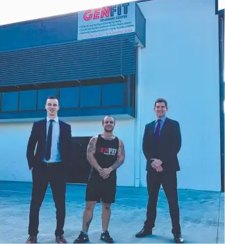  ??  ?? Agents Luke Smith and Dave Kertesz with Genfit Training Centre’s Michael Kassouh.